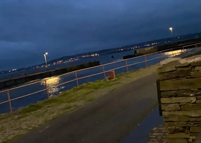 Semesterbostad The Boathouse On The Atlantic Sea *