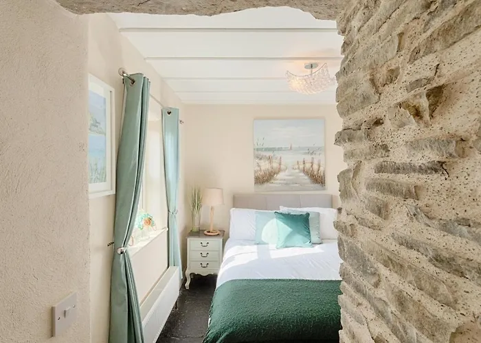 The Boathouse On The Atlantic Sea * Liscannor